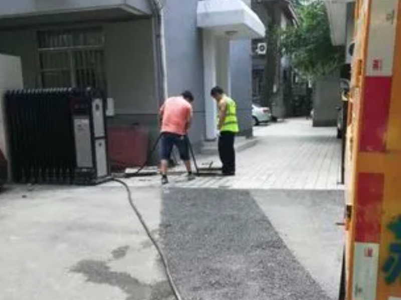 上海虹口区专业下水道疏通电话，上门疏通师傅