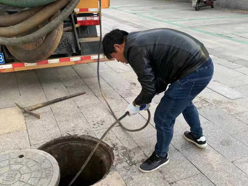 虹口广中路、水电路，疏通马桶地漏台盆下水道。专业